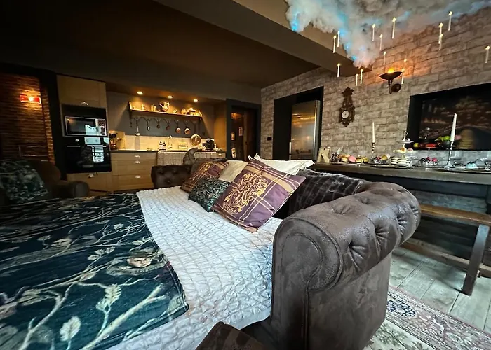 La Chambre Des Secrets, Magique, Hyper-Centre, 9 Couchages