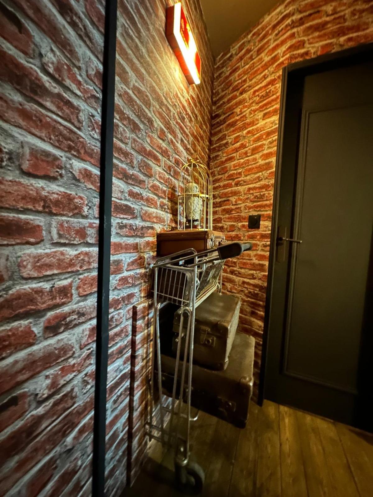 La Des Secrets, Magique, Hyper-centre, 9 Couchages Apartment *